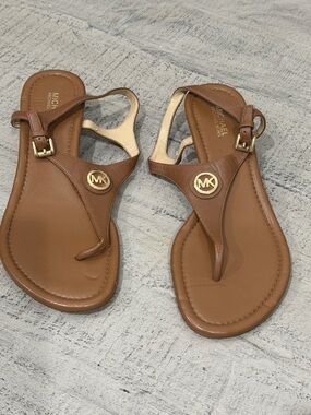 Michael Kors Tan Leather T-Strap Sandals with Gold MK Medallion 8M